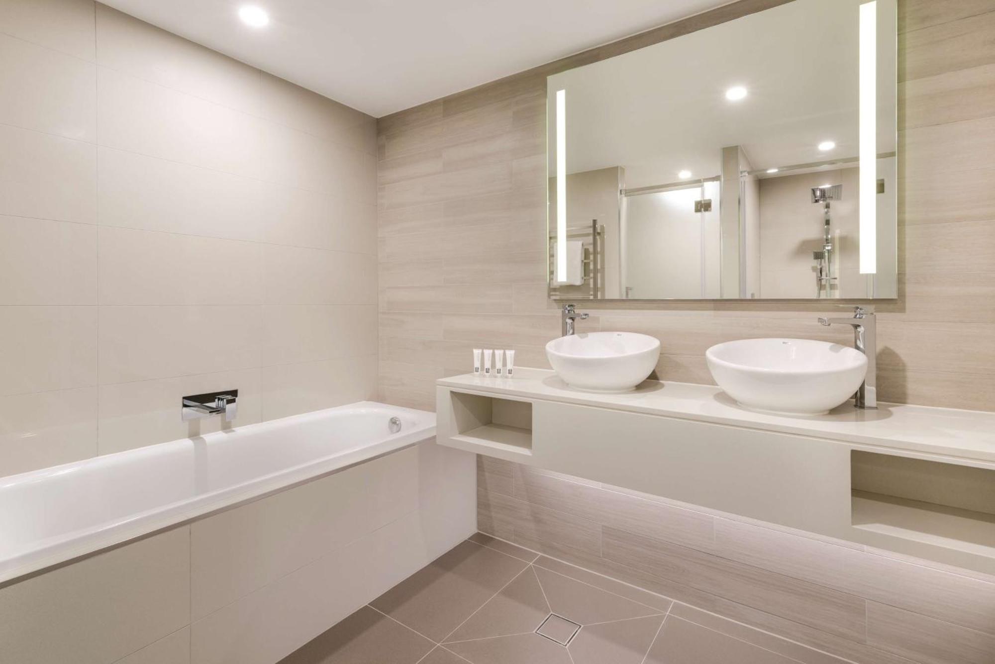 Vibe Hotel Subiaco Perth Ngoại thất bức ảnh